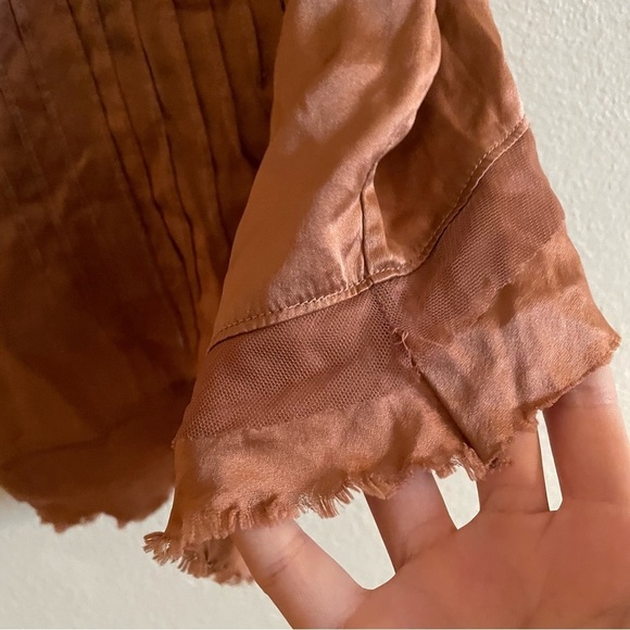 Abercrombie and Fitch rose red silk Y2K tank top with lace detailing - Picture 5 of 7